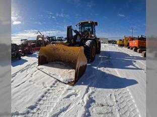 2022 John Deere 544 P-TIER