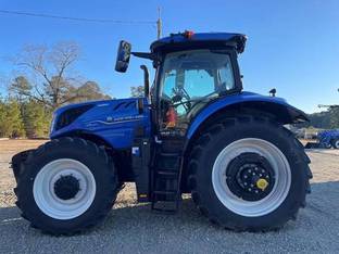2024 New Holland T7.230