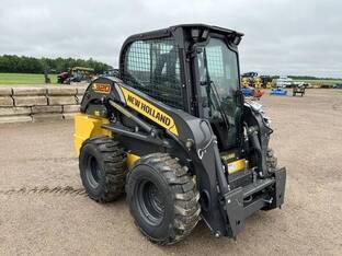 2025 New Holland L320
