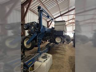 2009 Kinze 3600