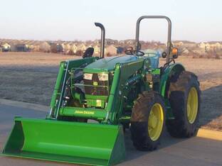 2025 John Deere 5060E