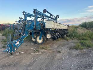 Kinze 3700