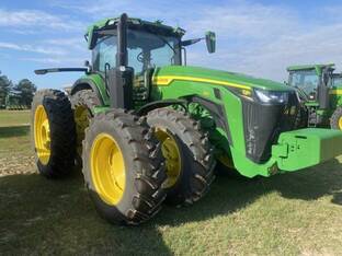 2023 John Deere 8R 310