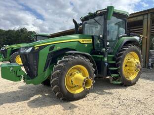 2023 John Deere 8R 310
