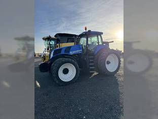 2012 New Holland T8.360