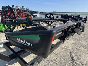 2013 MacDon Industries FD75