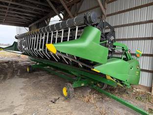 2005 John Deere 622F