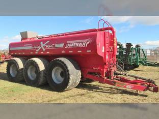 2019 Jamesway MAXX TRAC 6200