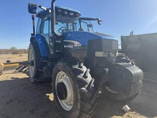 2005 New Holland TM175