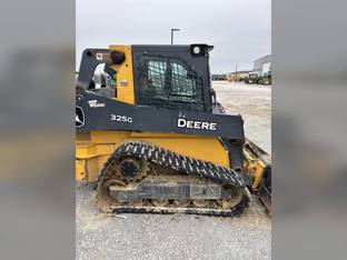 2020 John Deere 325G