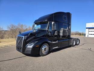 2023 Volvo VNL64T860