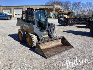 2018 John Deere 324G