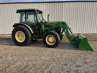 2010 John Deere 5075M