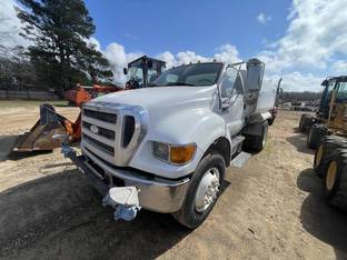 2007 Ford F750 SD