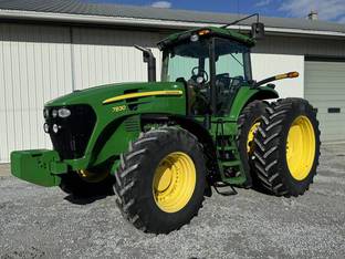 2010 John Deere 7830