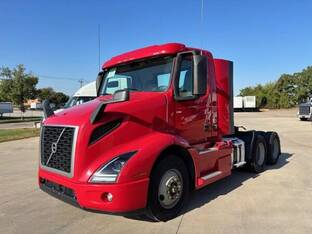 2020 Volvo VNR64T300