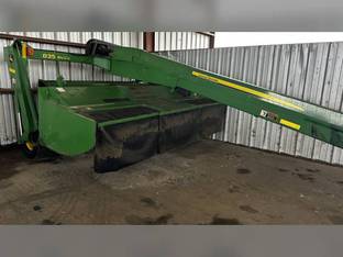2020 John Deere 835