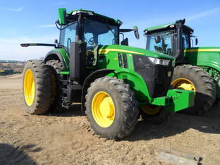 2021 John Deere 7R 210