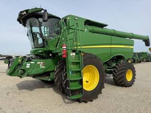2024 John Deere S780