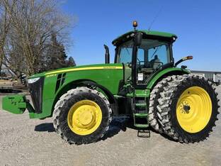2011 John Deere 8285R