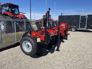 2024 Unverferth ZONEBUILDER 132