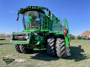 2023 John Deere S780