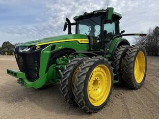 2023 John Deere 8R 340