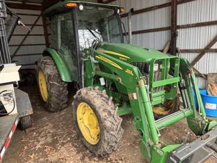 2012 John Deere 5083E