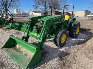 2017 John Deere 5055E