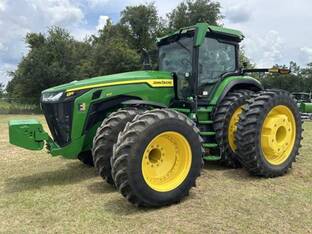 2023 John Deere 8R 410