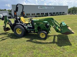 2015 John Deere 2032R