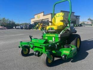 2025 John Deere Z740R