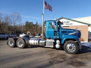 2015 Mack PINNACLE CHU613