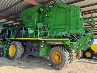 2020 John Deere CP690