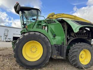 2022 John Deere 9900