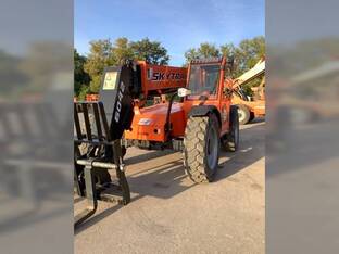 2022 JLG 6042