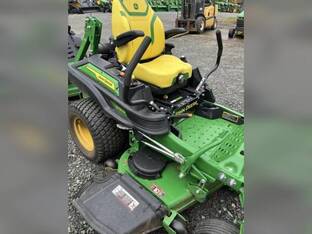 2023 John Deere Z930M