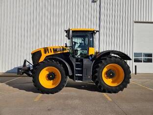 2022 JCB Fastrac 8330