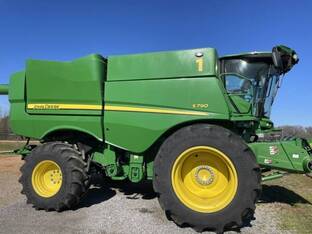 2023 John Deere S790