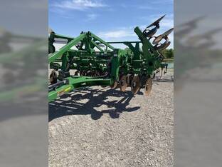 2022 John Deere 2730