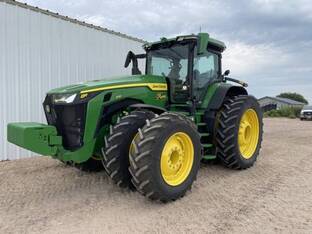 2023 John Deere 8R 370