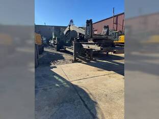 2015 John Deere 437D