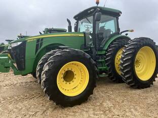 2017 John Deere 8295R