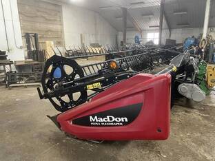 2018 MacDon Industries FD75S