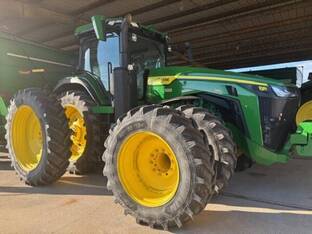 2023 John Deere 8R 310