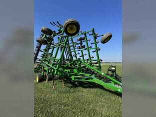 2023 John Deere 2230