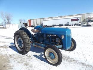 1941 Ford 9N