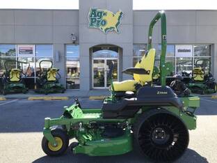 2025 John Deere Z740R