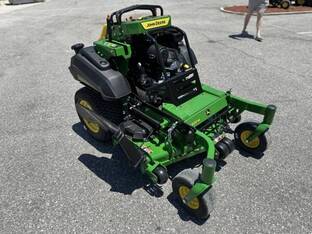 2025 John Deere Q820M