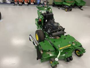 2025 John Deere W52R